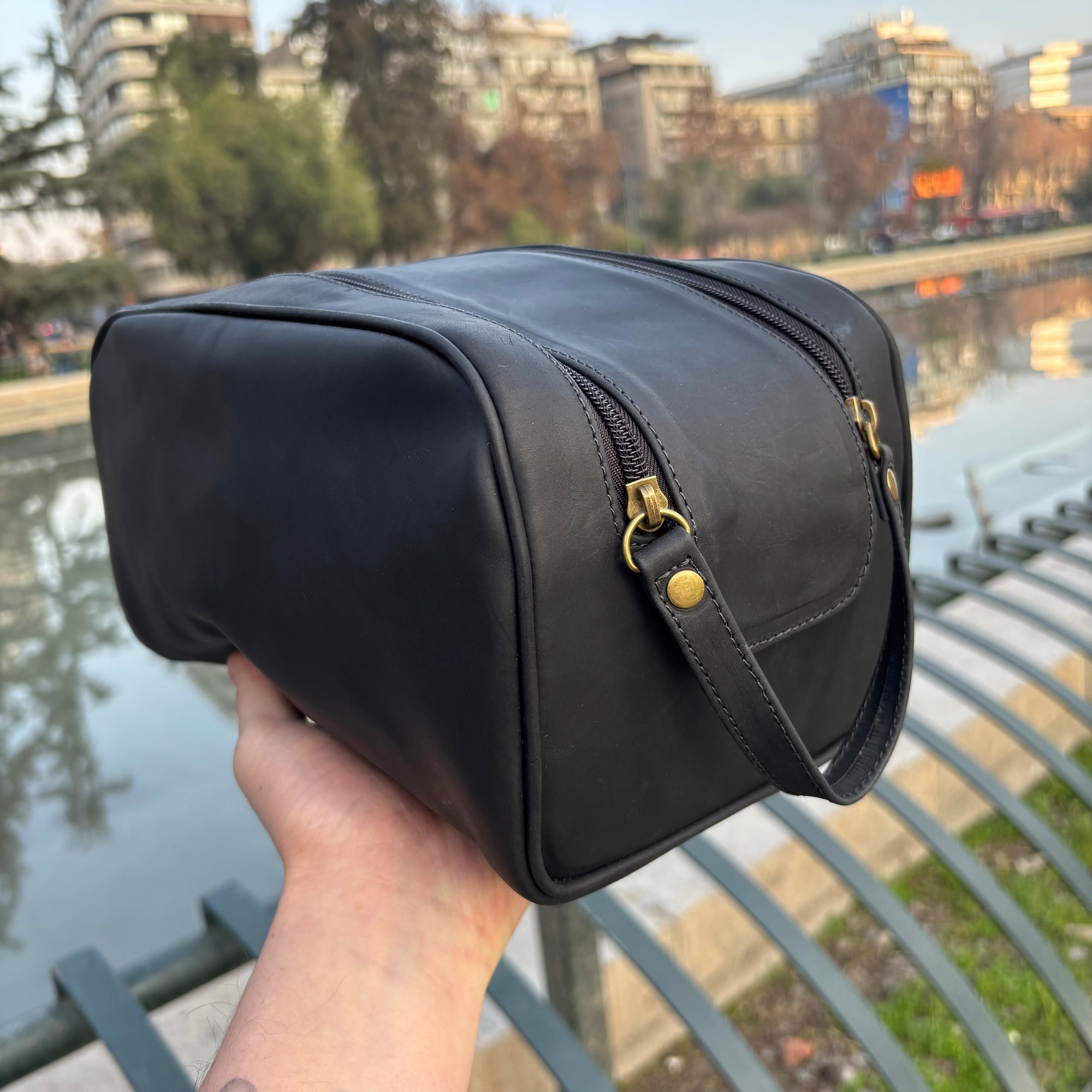 Neceser M Black