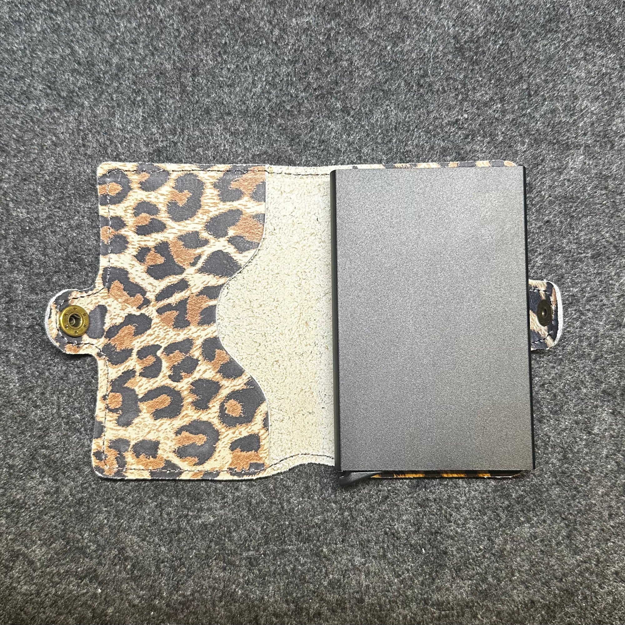 Billetera Advance Print